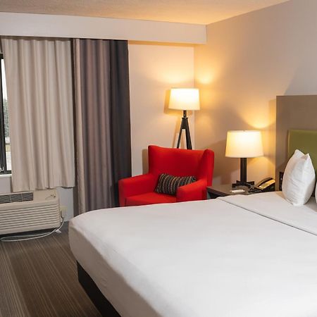 Country Inn & Suites By Radisson, Erie, Pa Kearsarge Bagian luar foto