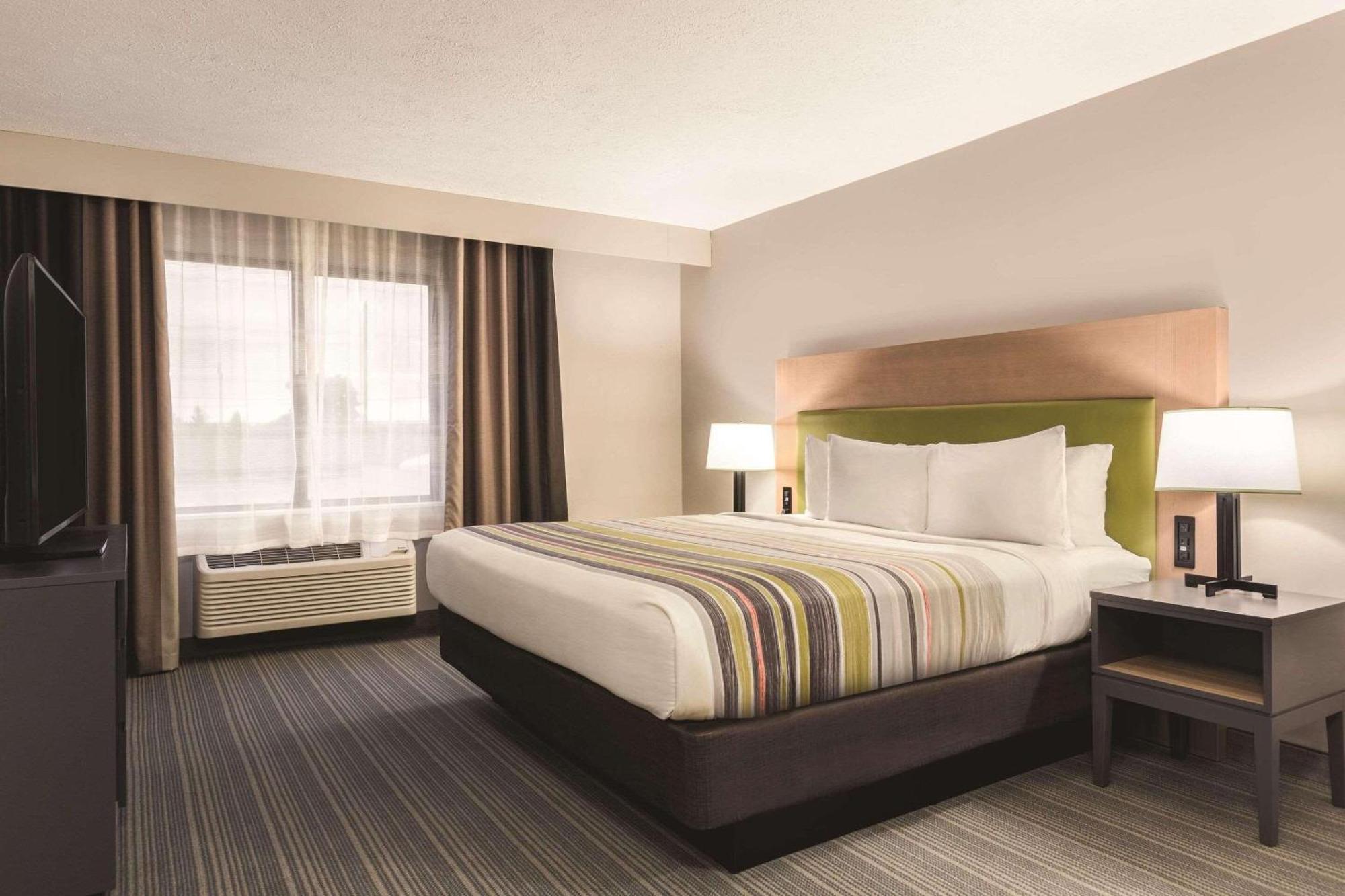 Country Inn & Suites By Radisson, Erie, Pa Kearsarge Bagian luar foto