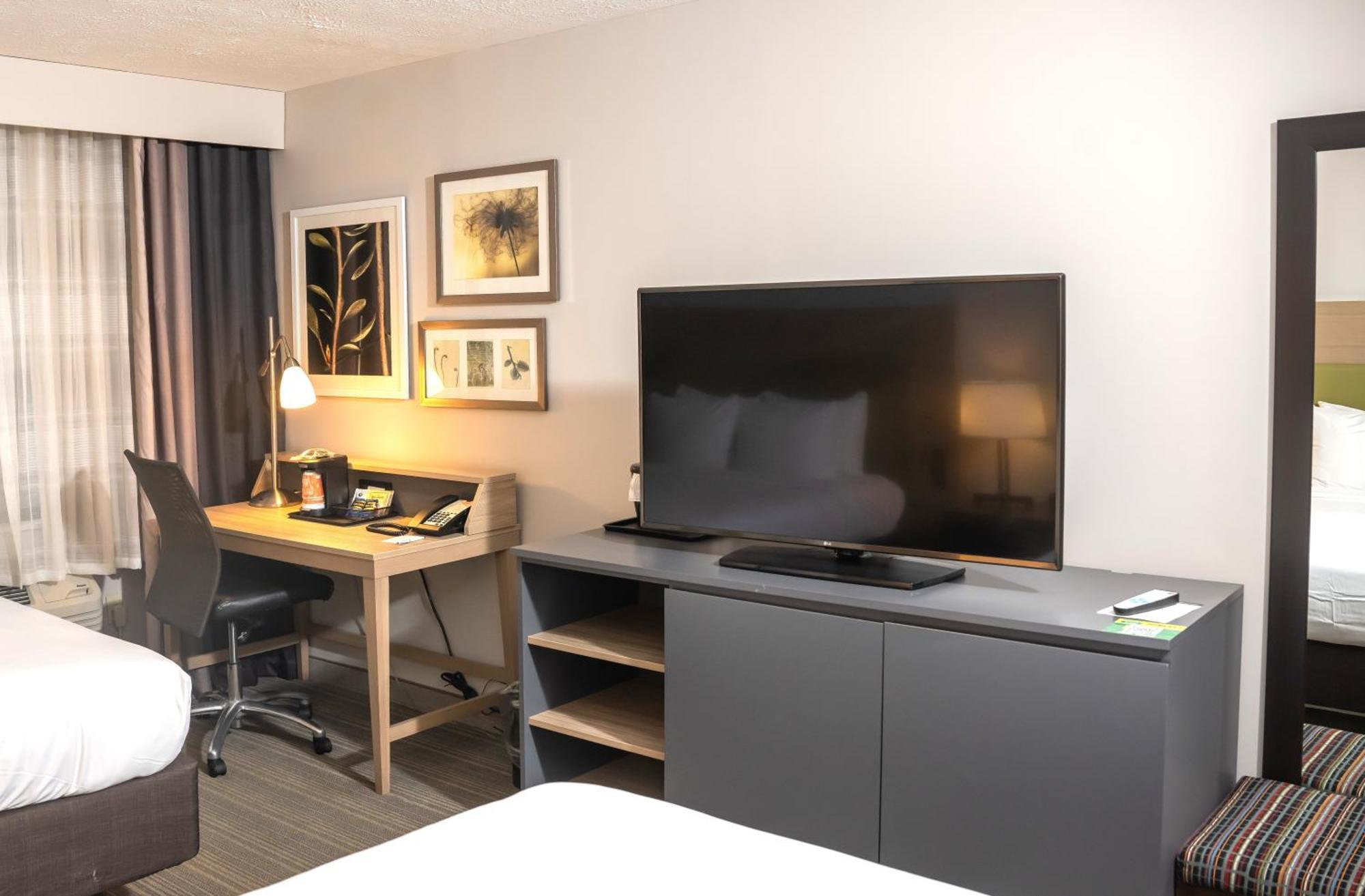 Country Inn & Suites By Radisson, Erie, Pa Kearsarge Bagian luar foto