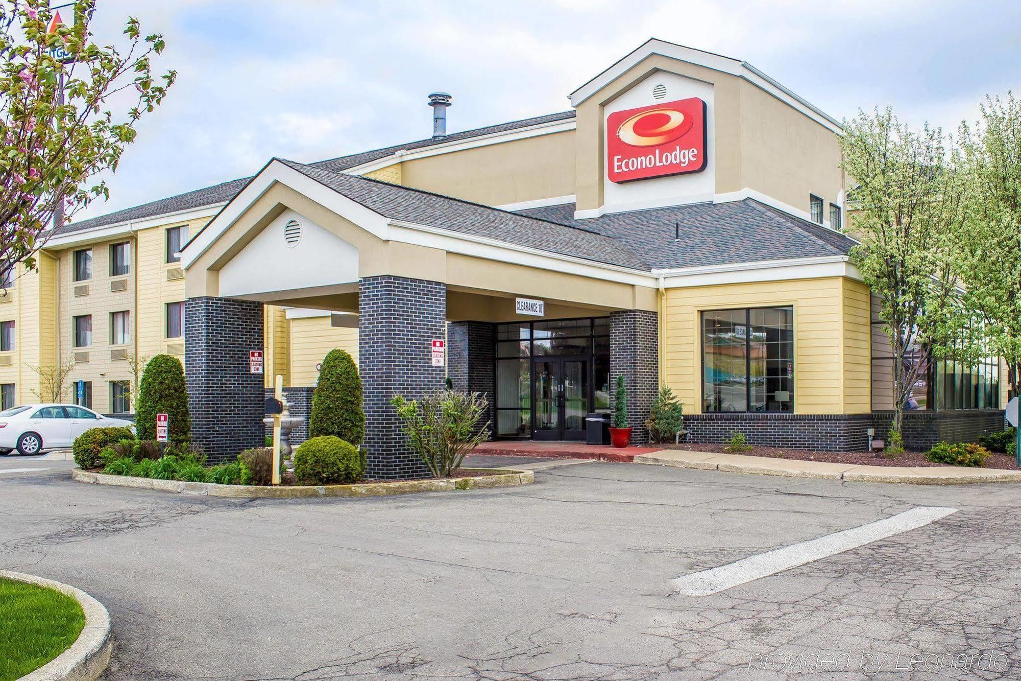 Country Inn & Suites By Radisson, Erie, Pa Kearsarge Bagian luar foto