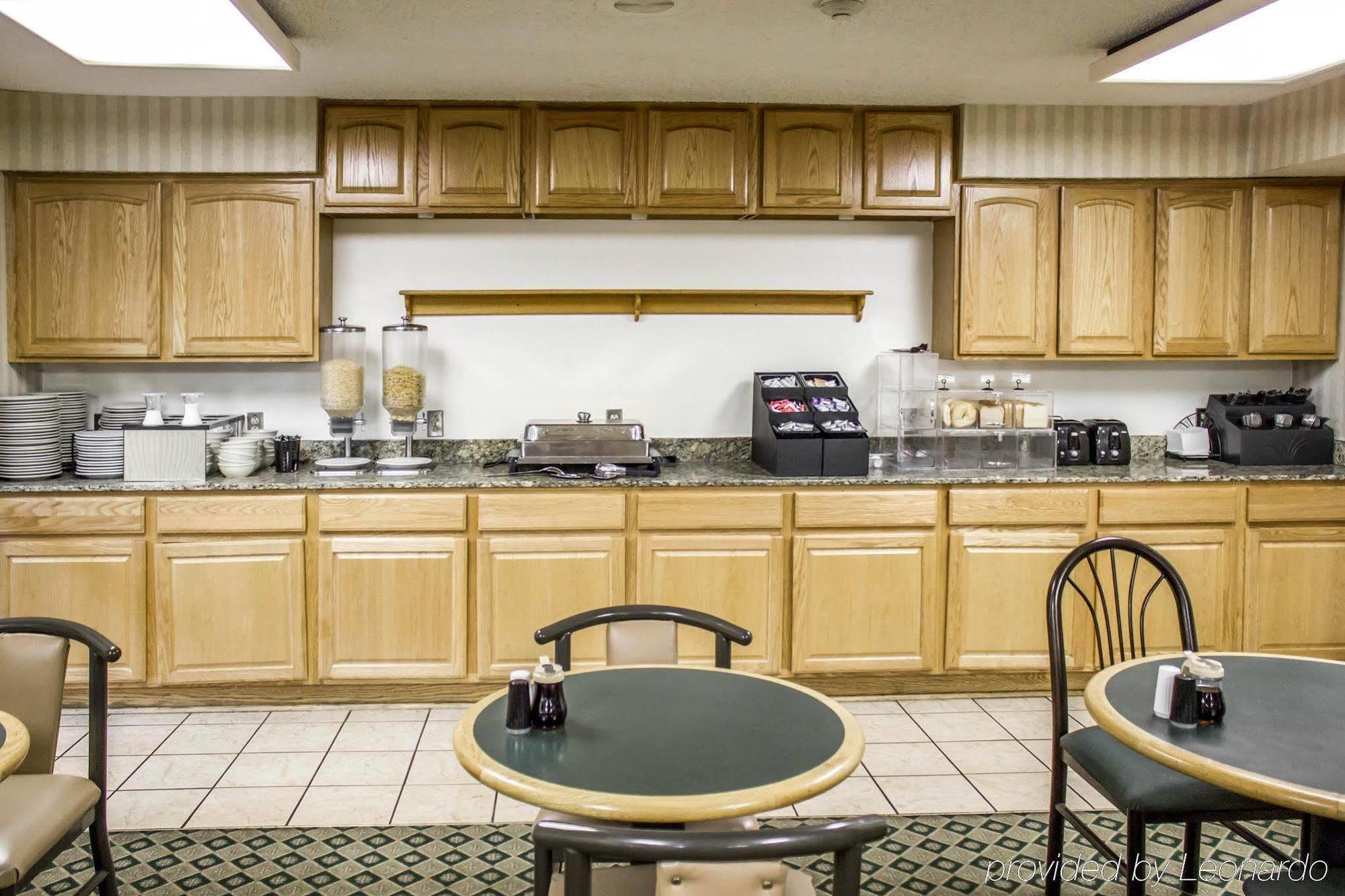 Country Inn & Suites By Radisson, Erie, Pa Kearsarge Bagian luar foto